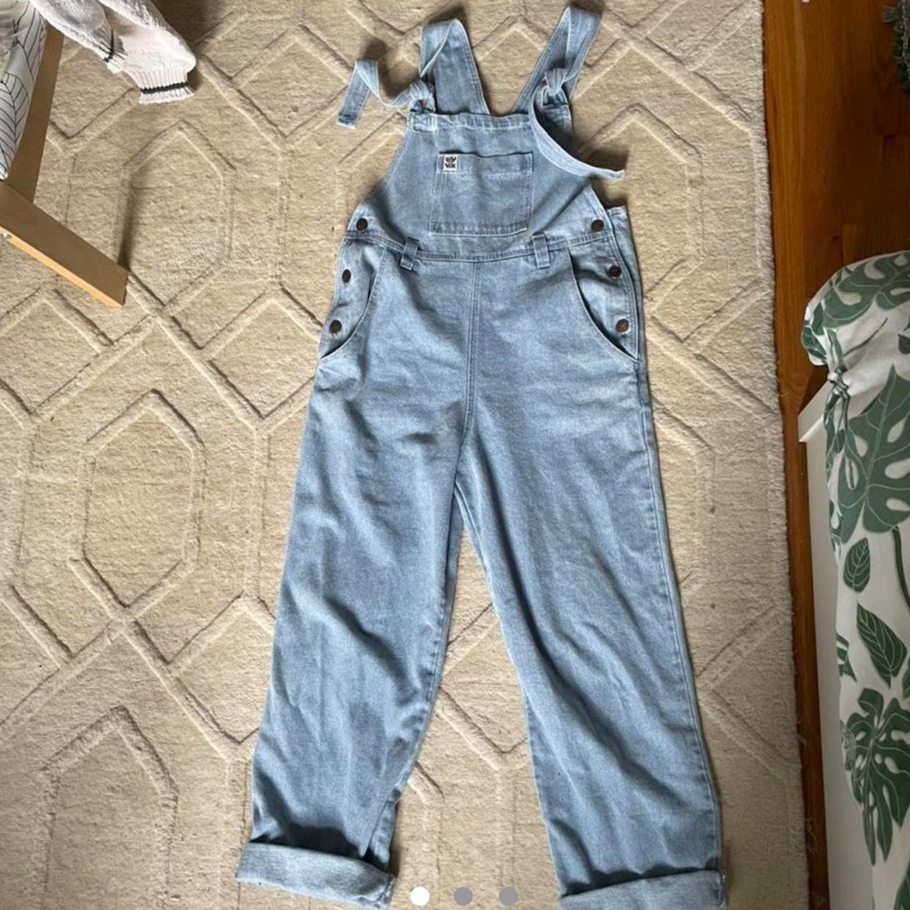 Lucy & Yak light wash denim overalls